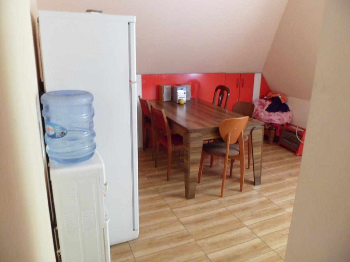 Everyday Cat Hostel Batoumi Extérieur photo